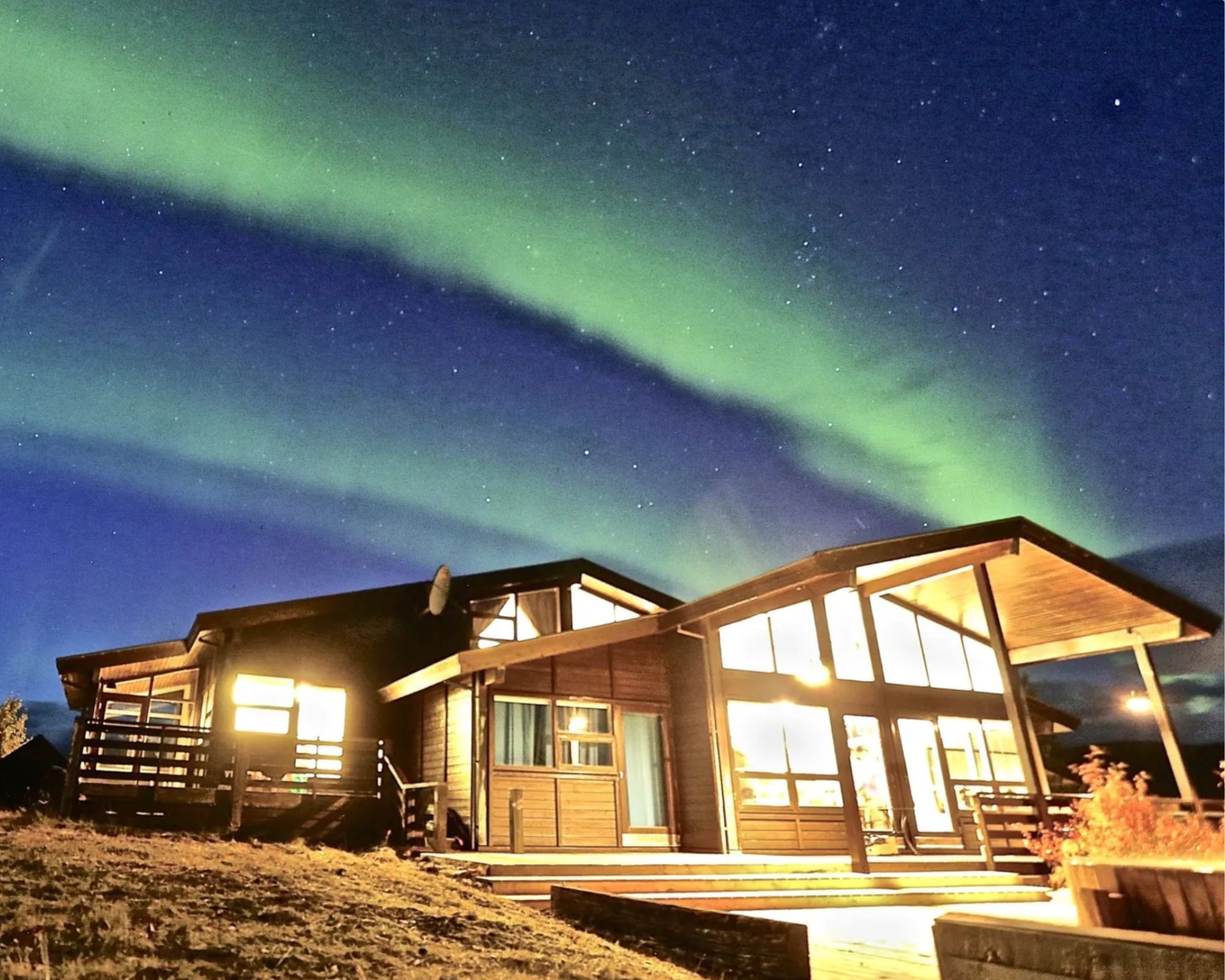 Borealis Villa | 10 BRs | Iceland
